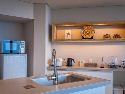 Apartamento Onna Ocean View Suite