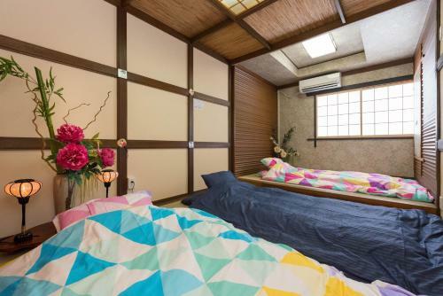 The Bamboo Moon Palace / Shin-osaka
