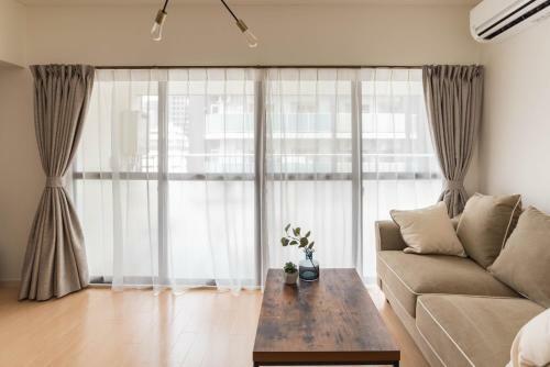Apartamentos Centrage Ark Shinsaibashi