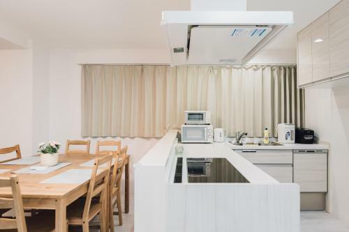Higobashi Afp Luxury Apartment