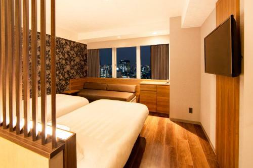 Karaksa Hotel Grande Shin-osaka Tower