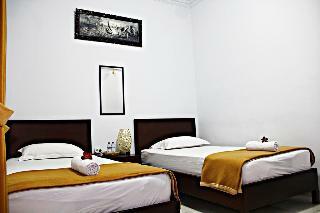 Hostal Nakula Guest House
