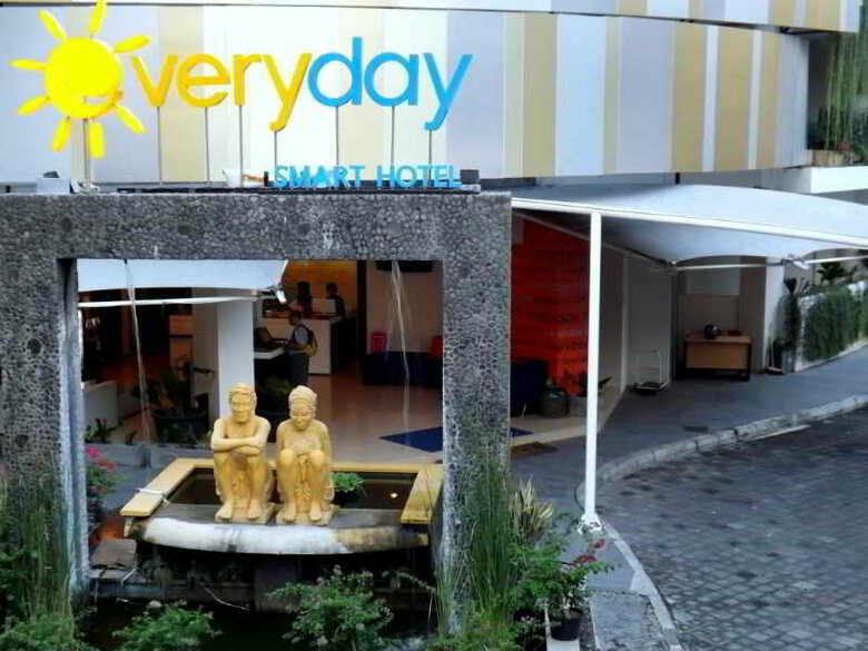 Everyday Smart Hotel