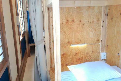 Django Hostel & Lounge