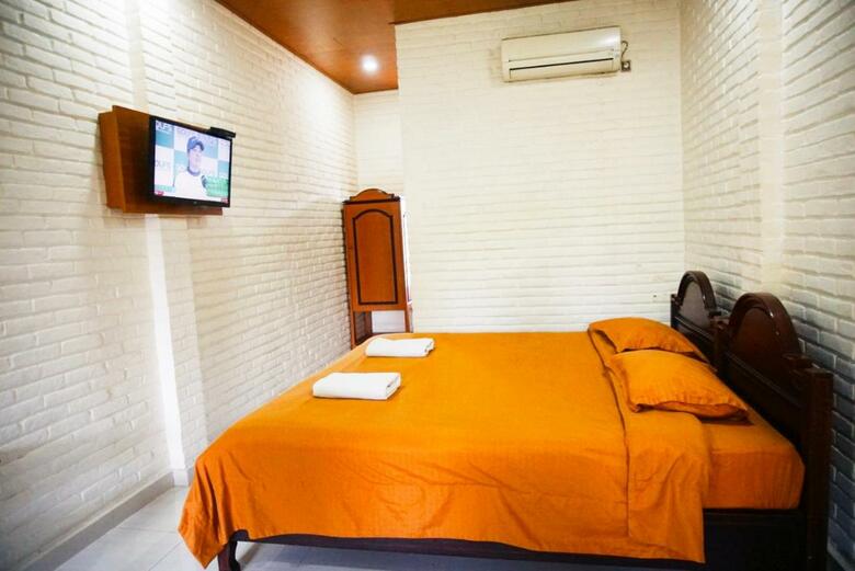 Hostal Wisma Ary's
