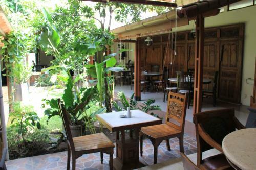 Hostal Griya Yunika