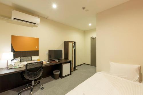 Crown Hotel Okinawa Annex