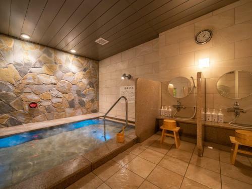 Super Hotel Iyo Saijo
