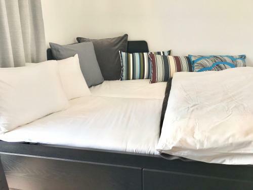 Local Hakata Apartment 903