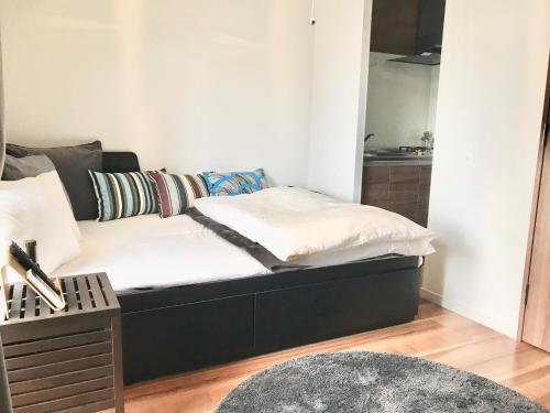 Local Hakata Apartment 1103