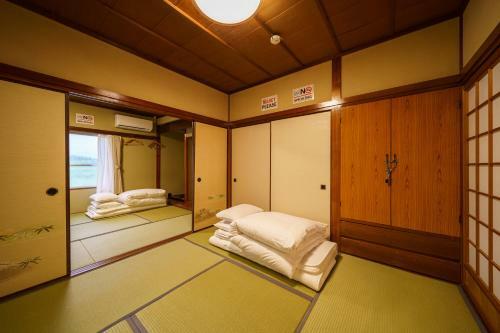Yufu-no-yu Shiki Iyashi