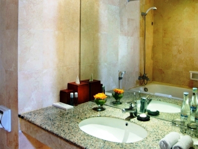 Hotel Aston Inn Tuban