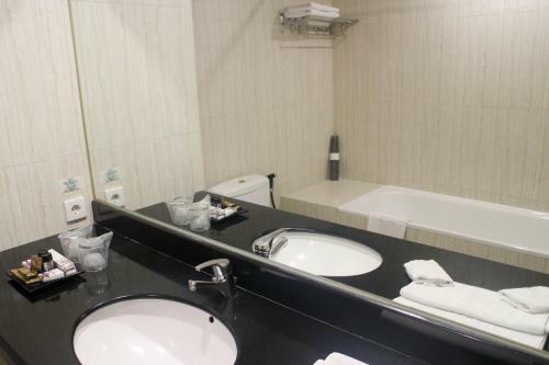 Narita Classic Hotel Tangerang