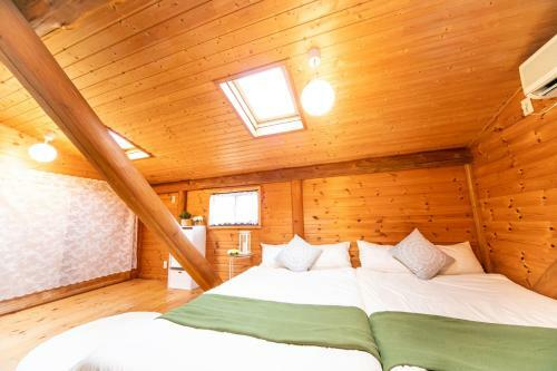 Awaji Seaside Log House