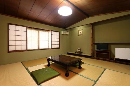Gunkakutei