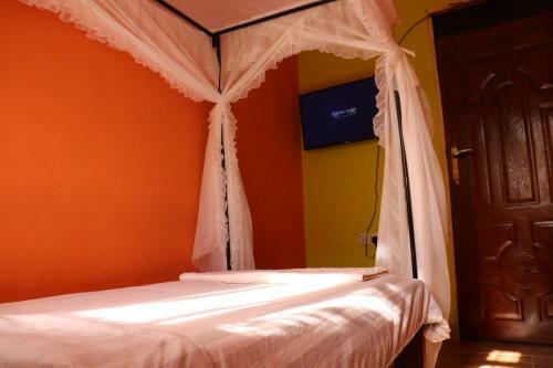 Bomani Hotel