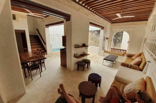 Oneway House Lamu Seaview Rooftop & Pool