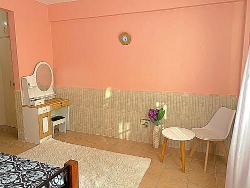 Homely Apartments