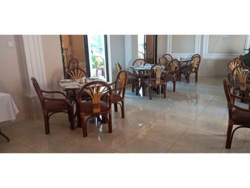 Grand Forty Hotel