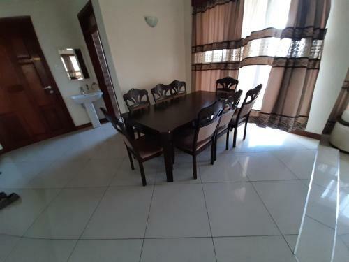 Apa Apartment (Utopia Holiday Homes)