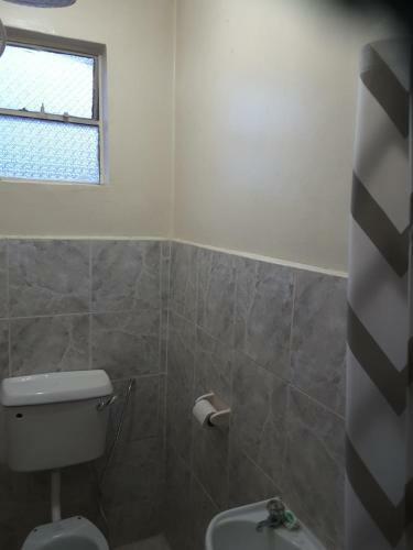 Hotel Denobase Milimani