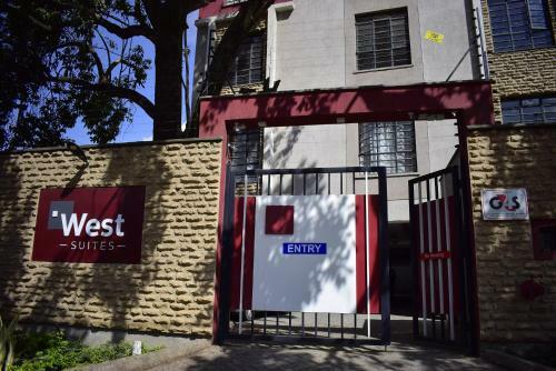 Apartamento West Luxury Homes