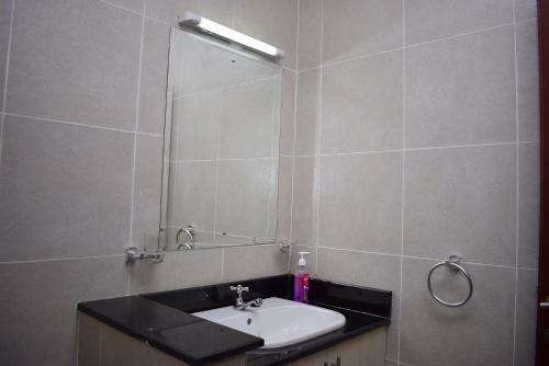 Apartamento West Luxury Homes