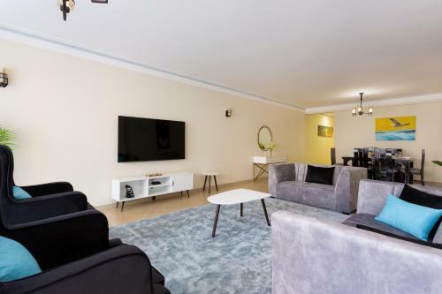 Westlands View Luxury Apartment By Edmor Suites