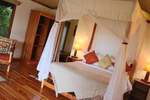 Ziwa Bush Lodge