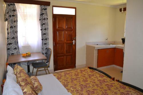 Azanza Mtwapa Holiday Home