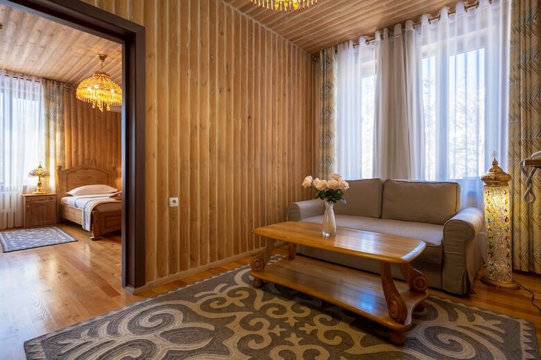 Navat Hotel