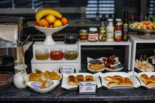Bed & Breakfast Level