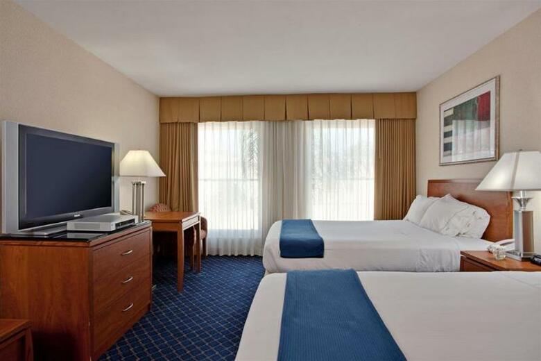 Century Park Hotel