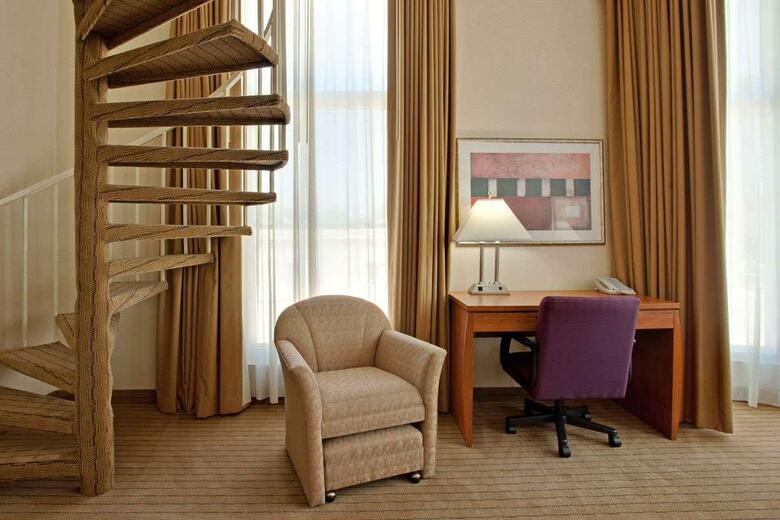 Century Park Hotel