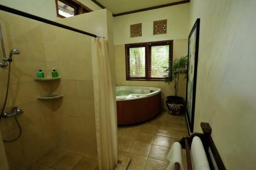 Alam Sari Hotel Keliki