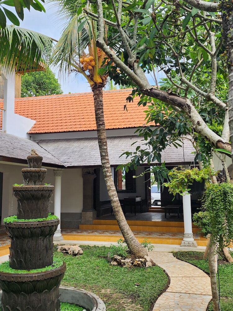 Motama Villa