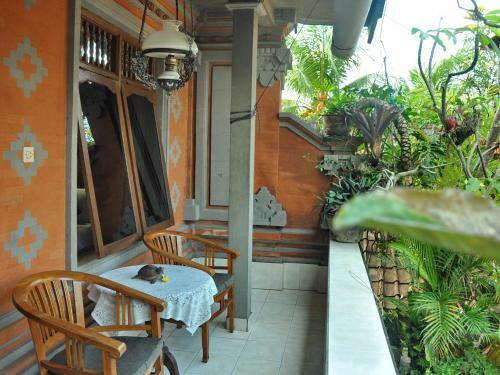 Hostal Indra Homestay