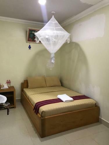 Hostal Manel Guesthouse And Restaurant
