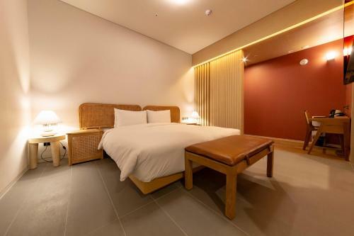 Hound Hotel Haeundae Signature