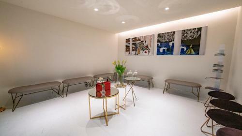 Lavalse Hotel