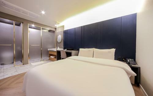 Hotel Ou