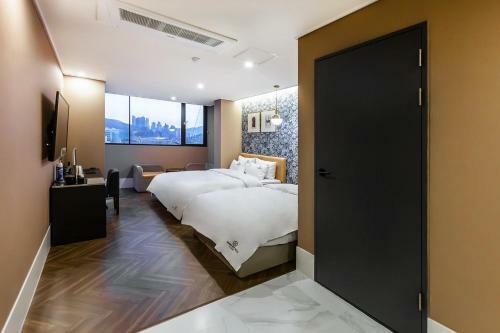 Browndot Hotel Sasang Renecite