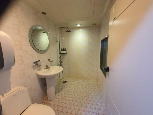 Hotel Bom