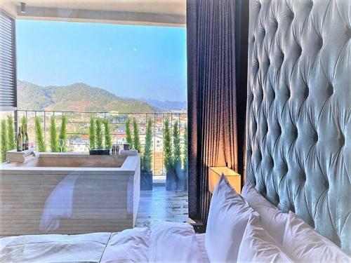 Best Louis Hamilton Hotel West Busan