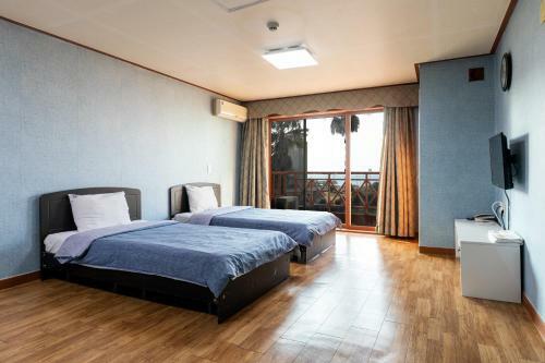 Hotel Jeju Tovice Condo Family