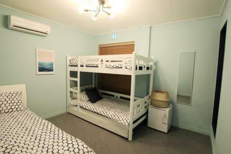 Hostal Mw House