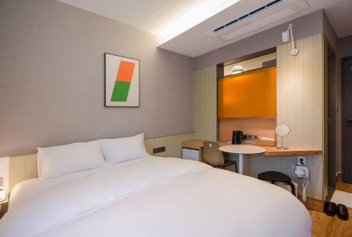 Blo By Blo Hotel