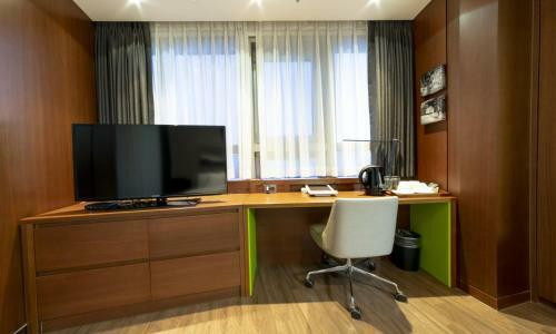 Haeundae H Stay Hotel
