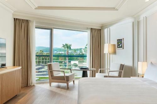 Hotel Grand Josun Jeju