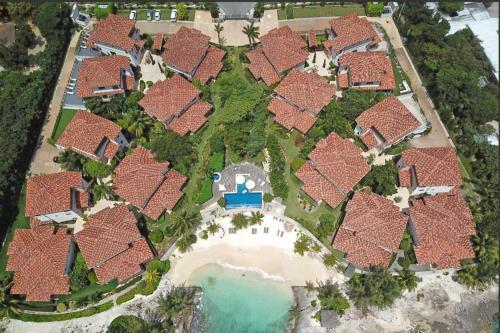 Casa Luna #4 By Grand Cayman Villas
